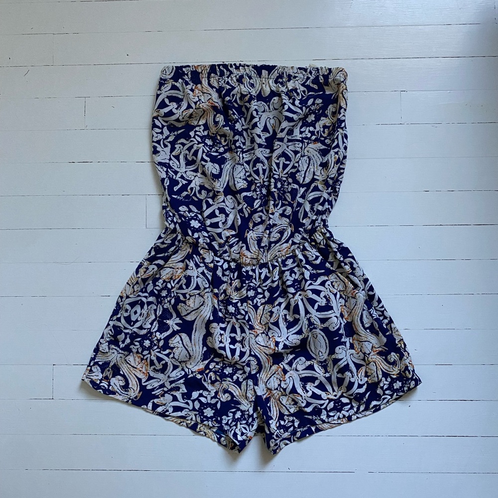Romper with pockets